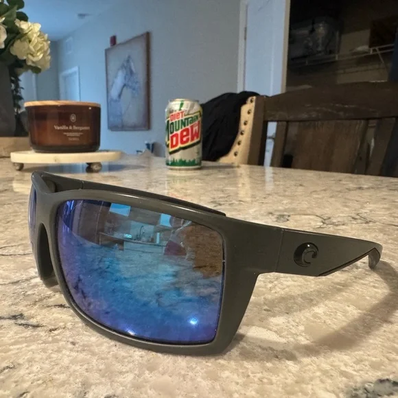 Costa Black Frame Sunglasses with Blue Mirror Lenses - Picture 2 of 3